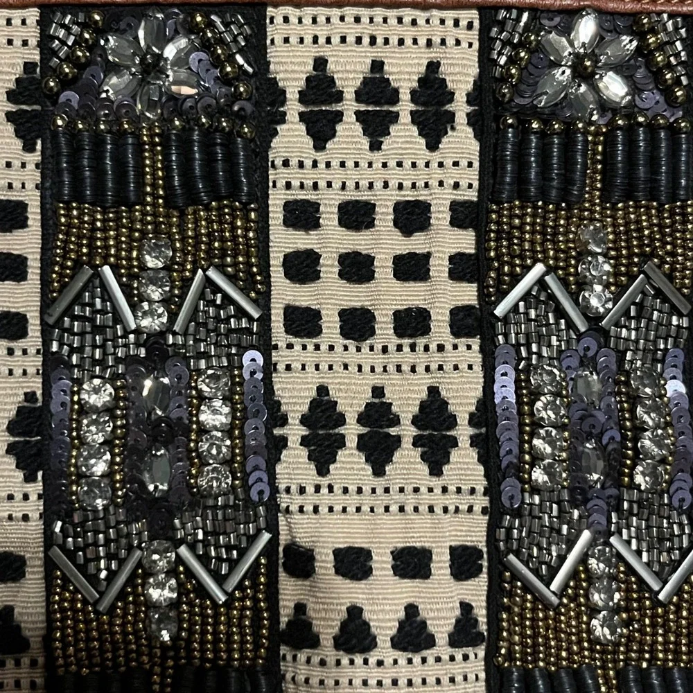Abercrombie & Fitch Embellished‎ Beaded Boho Wristlet Clutch Bag Black Cream